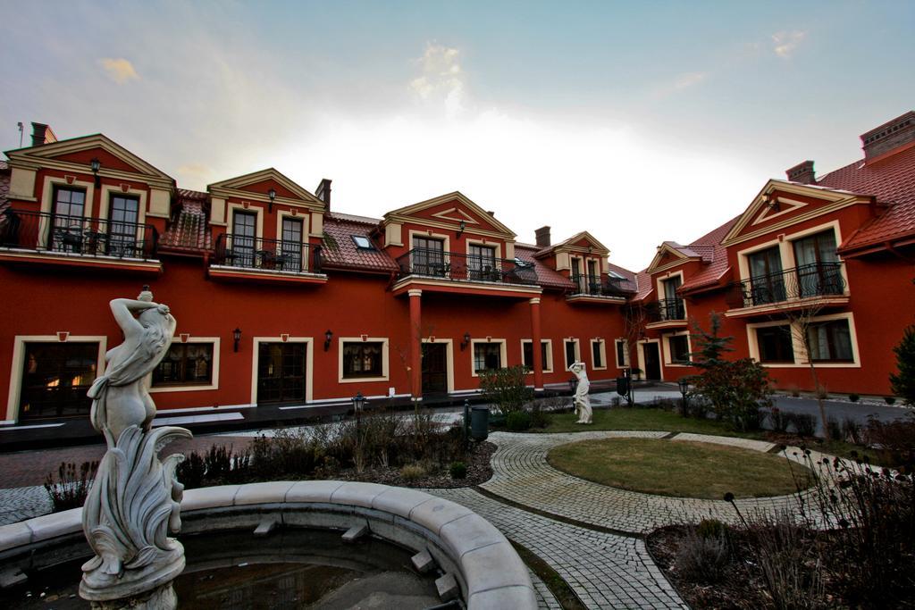 Hotel Milord Pułtusk Exterior photo