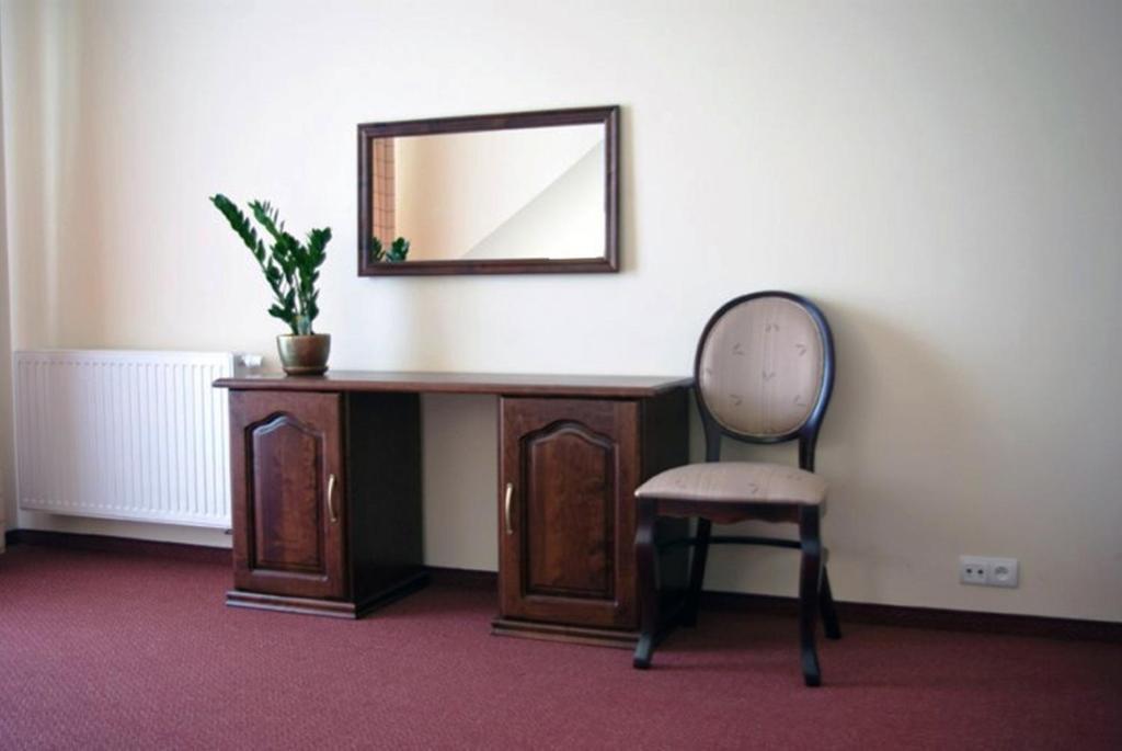 Hotel Milord Pułtusk Room photo
