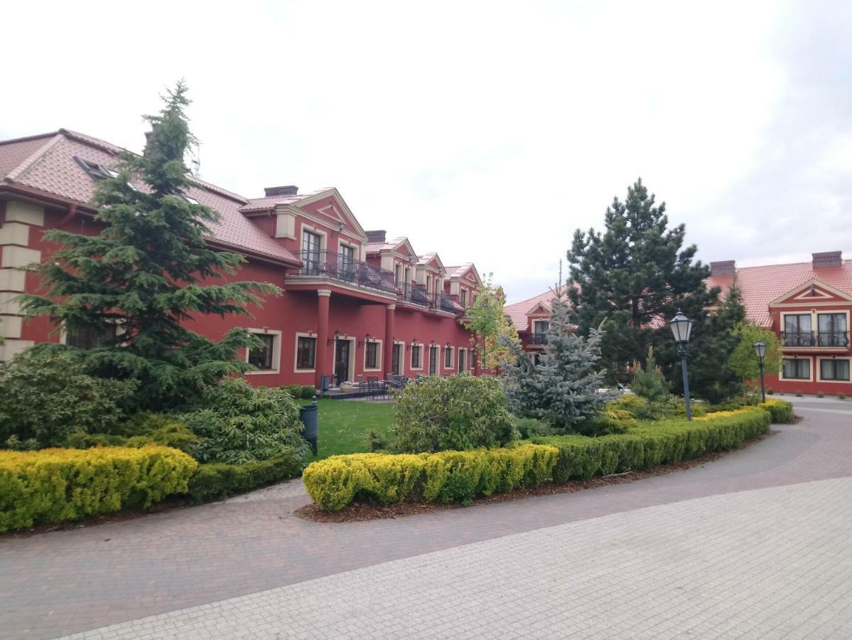 Hotel Milord Pułtusk Exterior photo